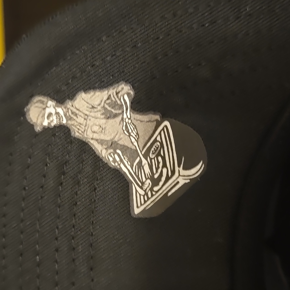 Baseball cap OS - Picture 2 of 3
